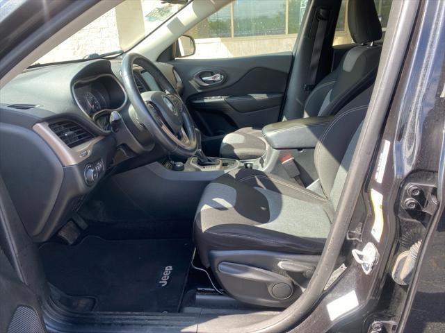 used 2014 Jeep Cherokee car, priced at $11,995