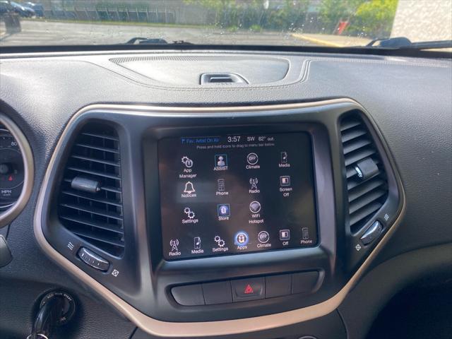 used 2014 Jeep Cherokee car, priced at $11,995