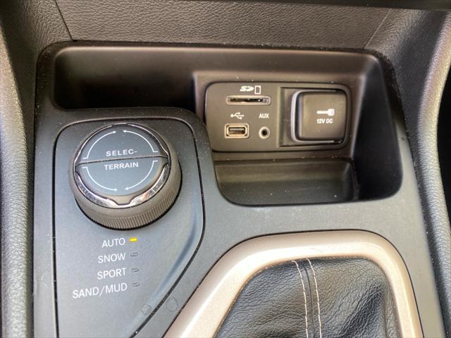 used 2014 Jeep Cherokee car, priced at $11,995