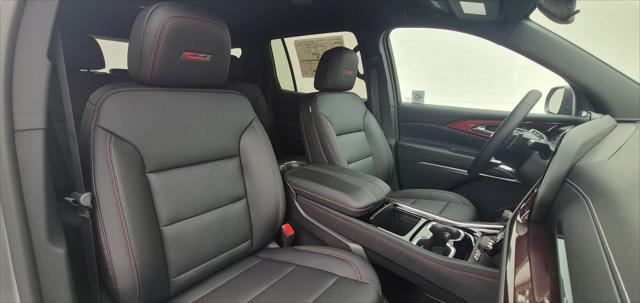 new 2025 Chevrolet Traverse car, priced at $50,495