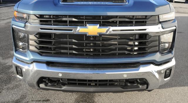 new 2025 Chevrolet Silverado 2500 car, priced at $63,350