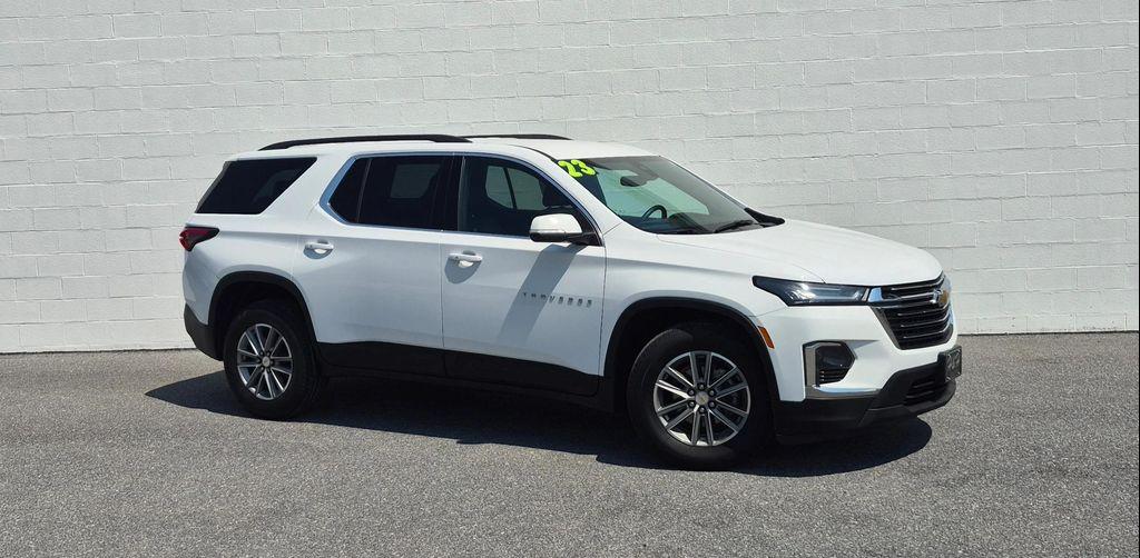 used 2023 Chevrolet Traverse car, priced at $33,983