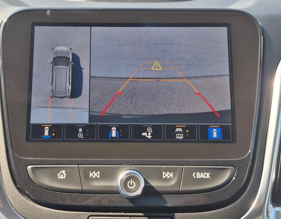 used 2024 Chevrolet Equinox car, priced at $32,900