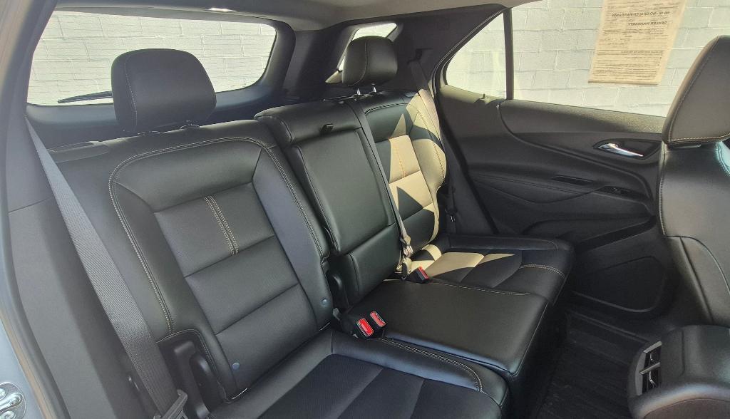 used 2024 Chevrolet Equinox car, priced at $32,900
