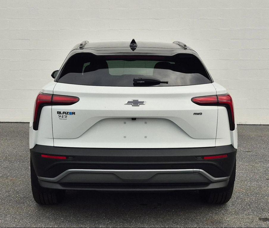 new 2025 Chevrolet Blazer EV car, priced at $50,075