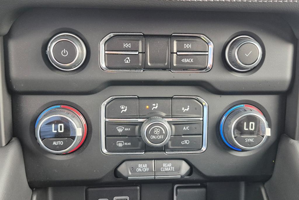 used 2024 Chevrolet Tahoe car, priced at $54,991