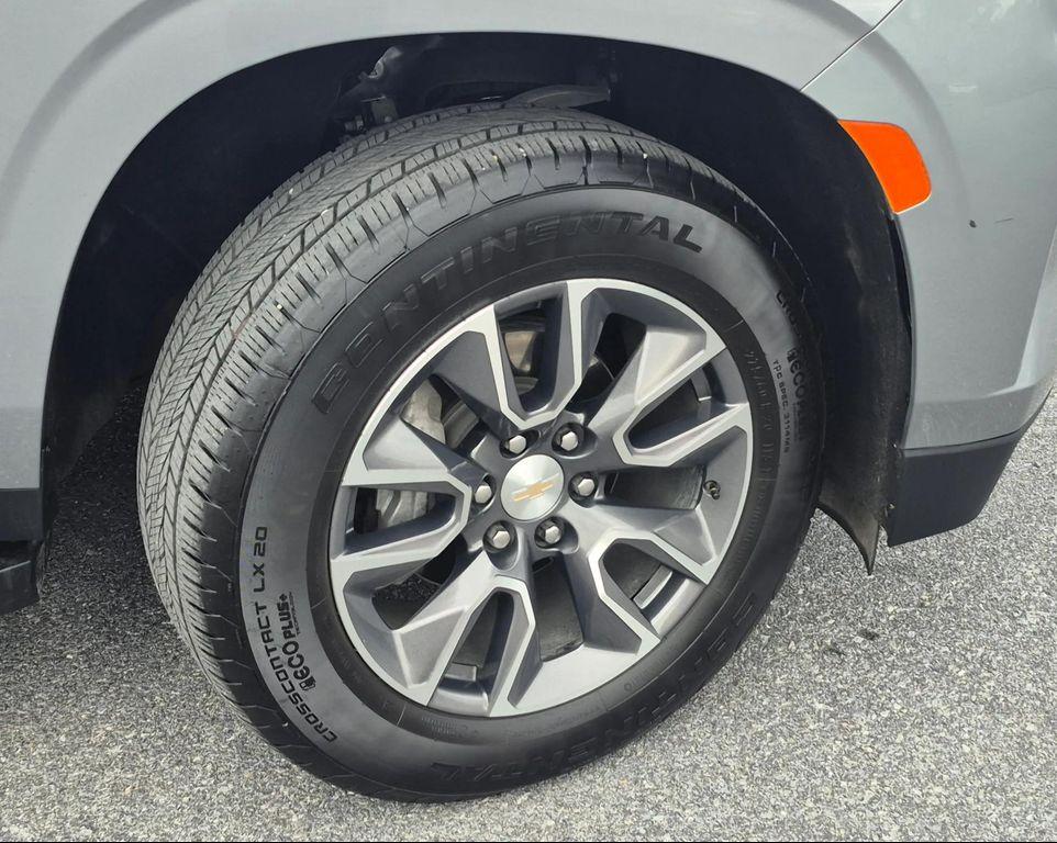 used 2024 Chevrolet Tahoe car, priced at $54,440