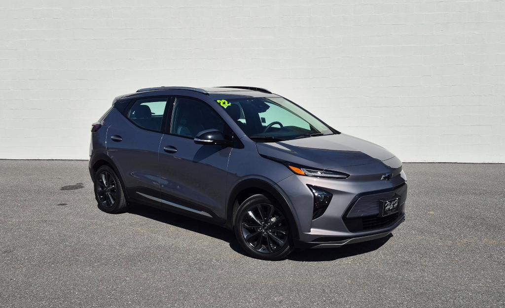 used 2022 Chevrolet Bolt EUV car, priced at $24,900