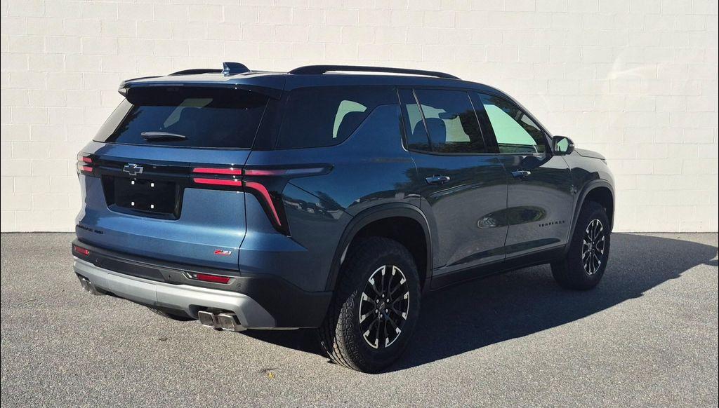 new 2026 Chevrolet Traverse car, priced at $53,520
