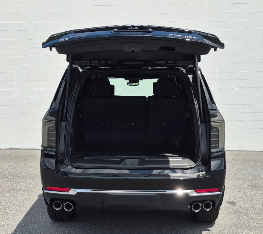 new 2025 Chevrolet Suburban car, priced at $84,345