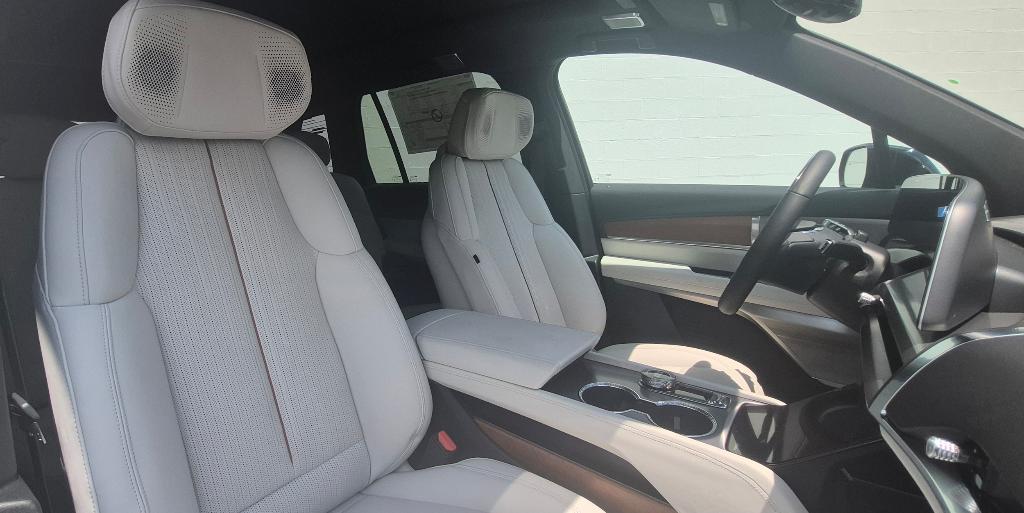 new 2026 Cadillac VISTIQ car, priced at $81,425