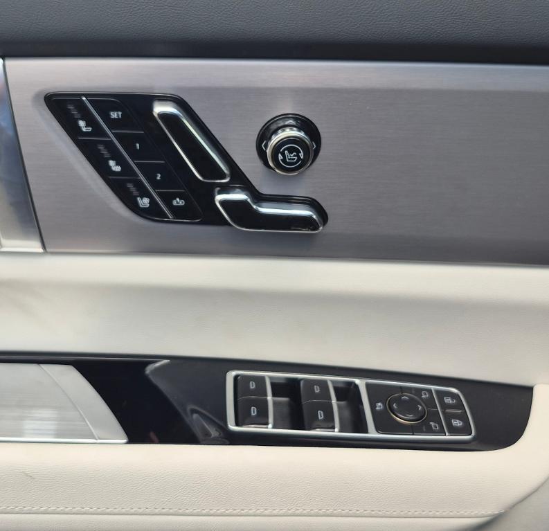new 2026 Cadillac VISTIQ car, priced at $81,425
