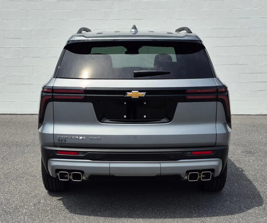 new 2025 Chevrolet Traverse car, priced at $45,395