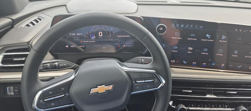 new 2025 Chevrolet Traverse car, priced at $45,395