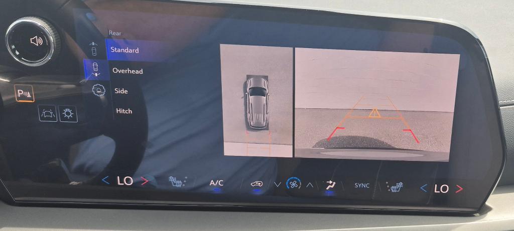 new 2025 Chevrolet Traverse car, priced at $45,395