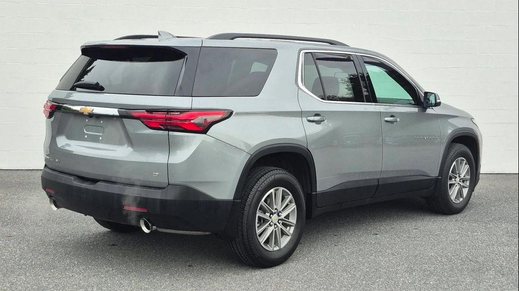 used 2023 Chevrolet Traverse car, priced at $32,992