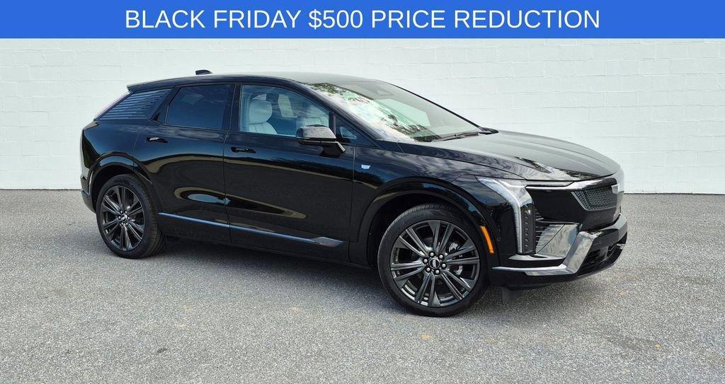 new 2025 Cadillac OPTIQ car, priced at $59,385