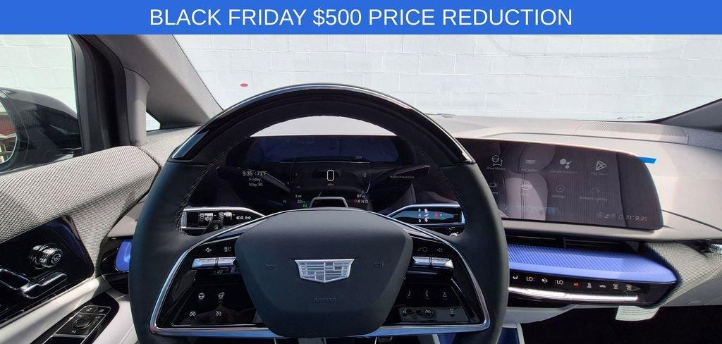 new 2025 Cadillac OPTIQ car, priced at $59,385
