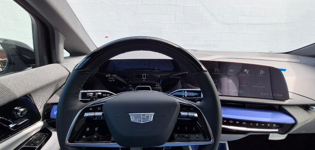 new 2025 Cadillac OPTIQ car, priced at $59,385