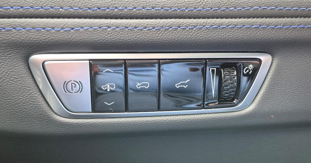 new 2025 Cadillac Escalade IQ car, priced at $137,125