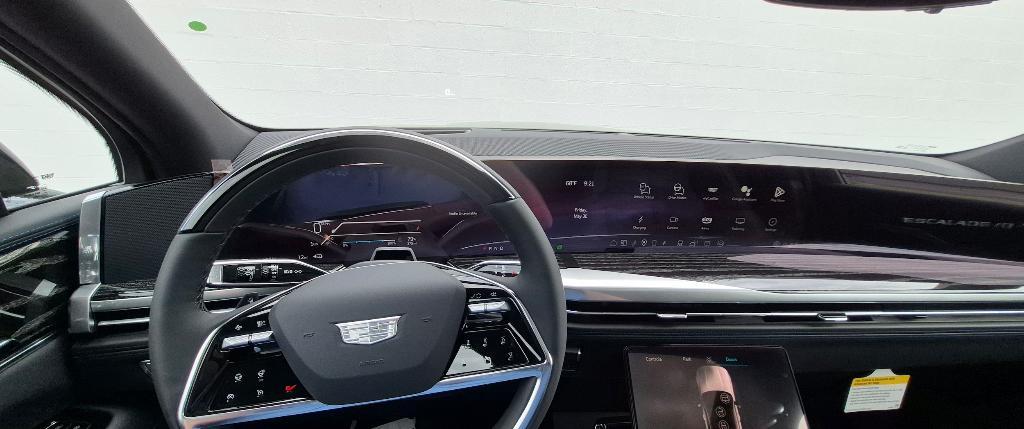 new 2025 Cadillac Escalade IQ car, priced at $137,125