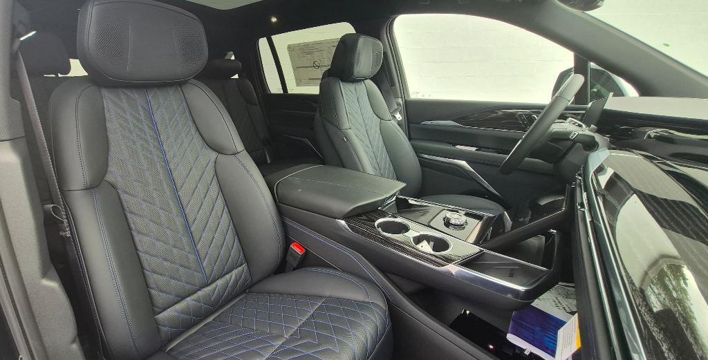 new 2025 Cadillac Escalade IQ car, priced at $137,125