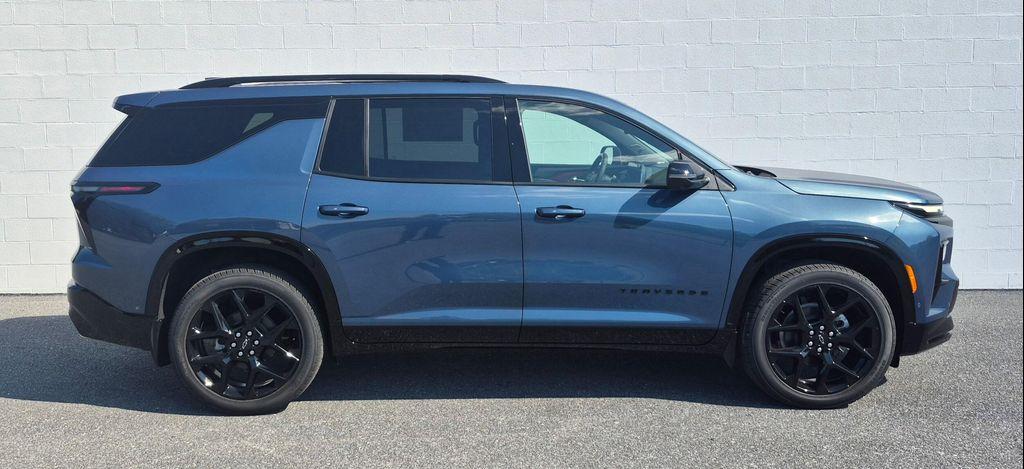 new 2026 Chevrolet Traverse car, priced at $61,755