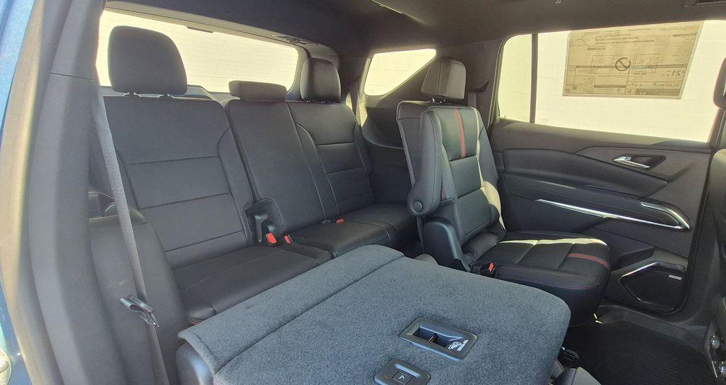 new 2026 Chevrolet Traverse car, priced at $61,755