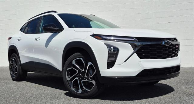 new 2025 Chevrolet Trax car, priced at $27,285