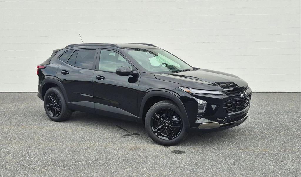 new 2025 Chevrolet Trax car, priced at $26,730