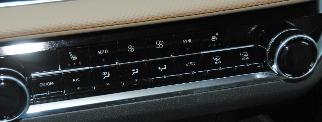 new 2025 Chevrolet Equinox car, priced at $35,285
