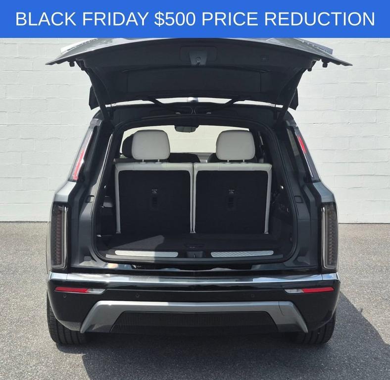 new 2026 Cadillac VISTIQ car, priced at $79,905