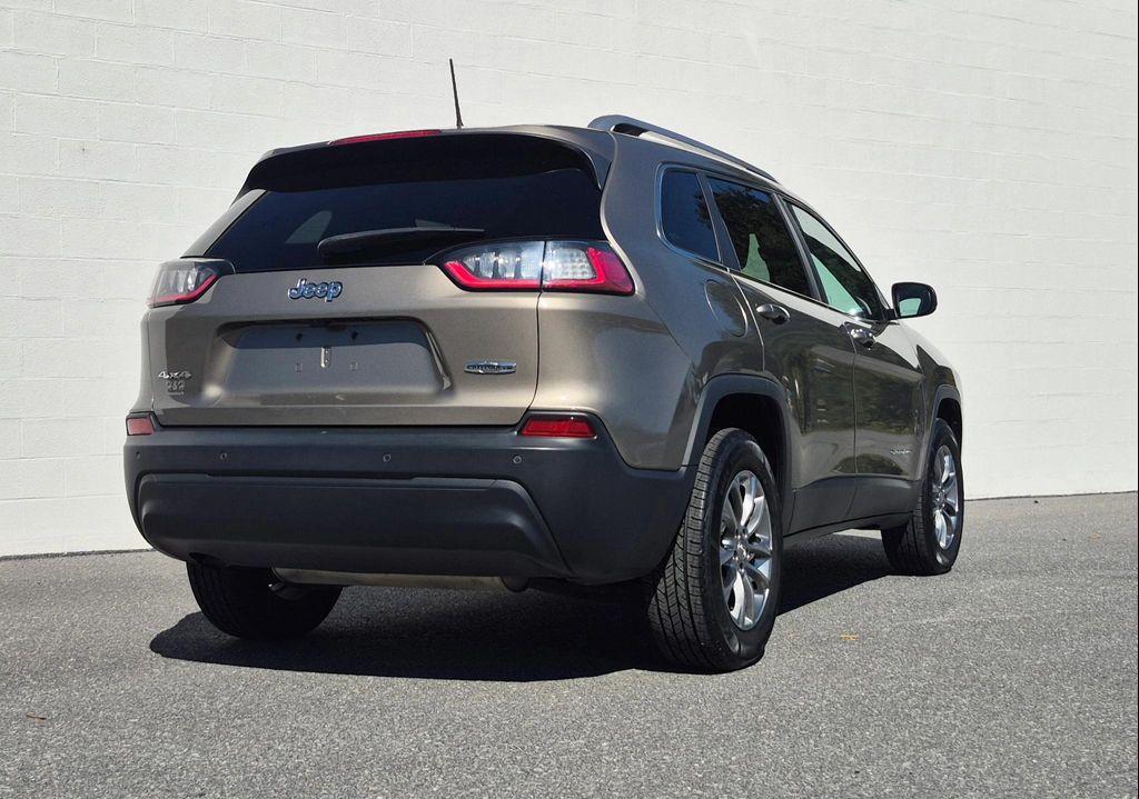 used 2020 Jeep Cherokee car, priced at $16,977
