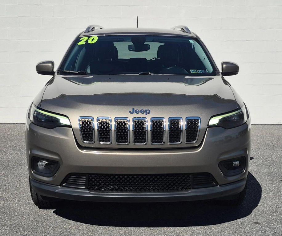 used 2020 Jeep Cherokee car, priced at $16,977