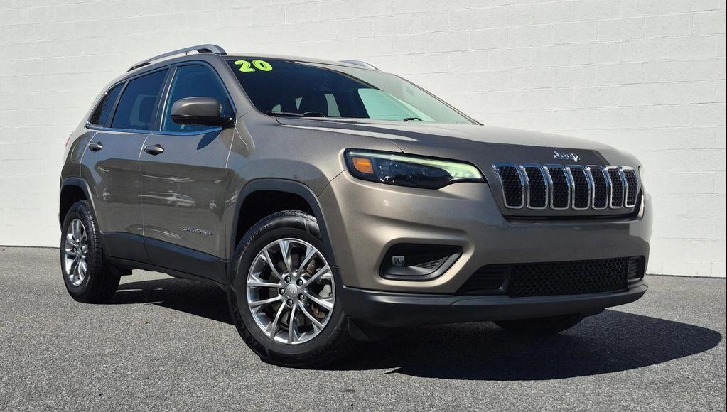 used 2020 Jeep Cherokee car, priced at $16,977
