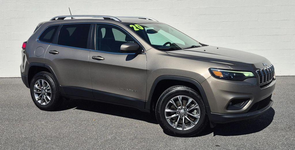 used 2020 Jeep Cherokee car, priced at $16,977