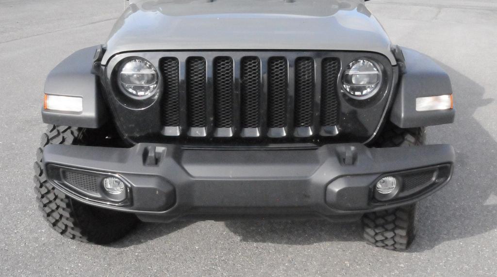 used 2021 Jeep Wrangler Unlimited car, priced at $33,940