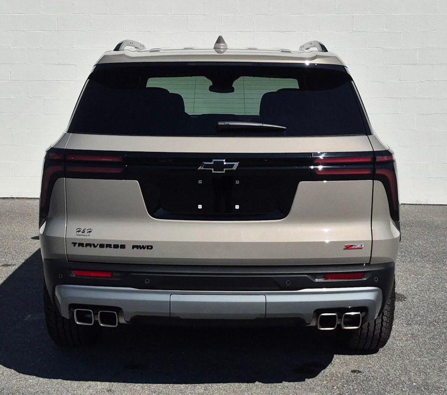 new 2026 Chevrolet Traverse car, priced at $52,295