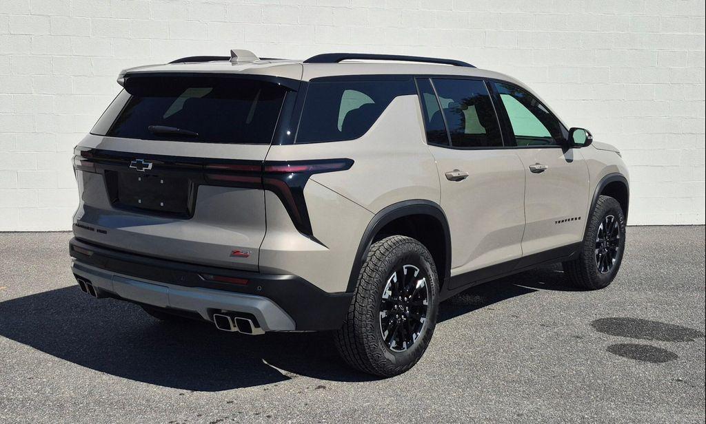 new 2026 Chevrolet Traverse car, priced at $52,295