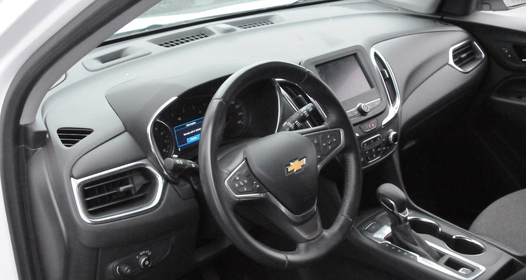 used 2022 Chevrolet Equinox car, priced at $24,522