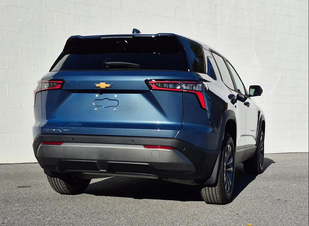 new 2026 Chevrolet Equinox car, priced at $36,180