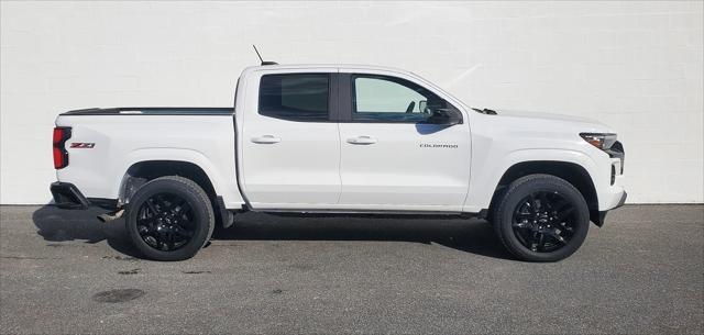 new 2025 Chevrolet Colorado car, priced at $45,900