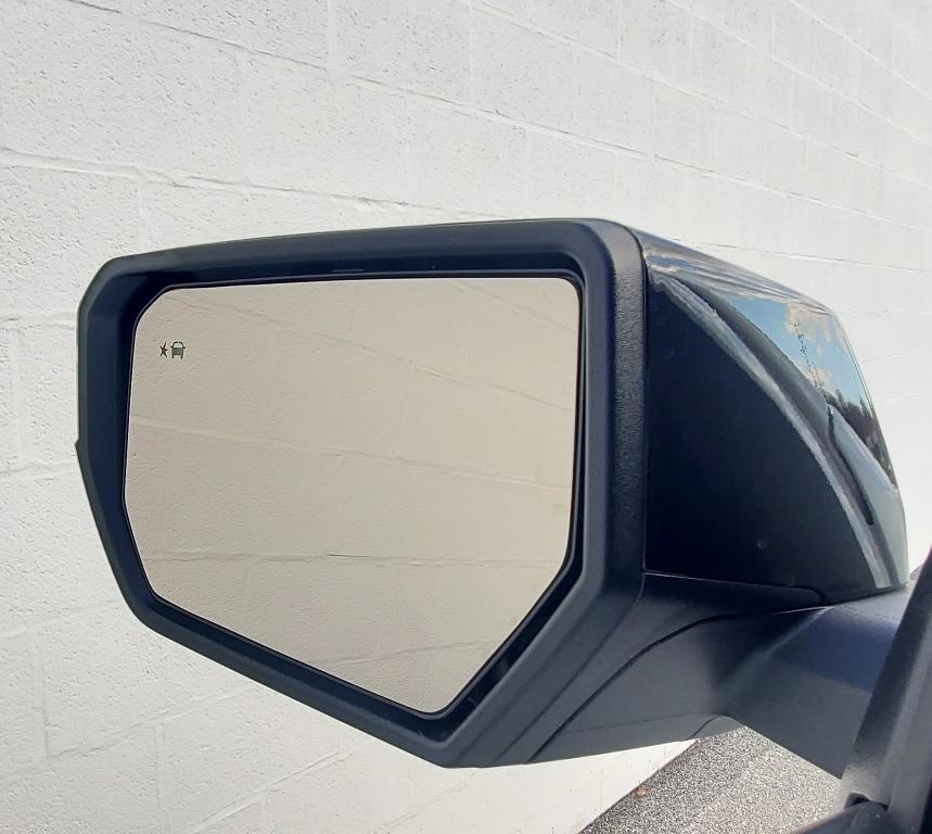 new 2025 Chevrolet Colorado car, priced at $44,900