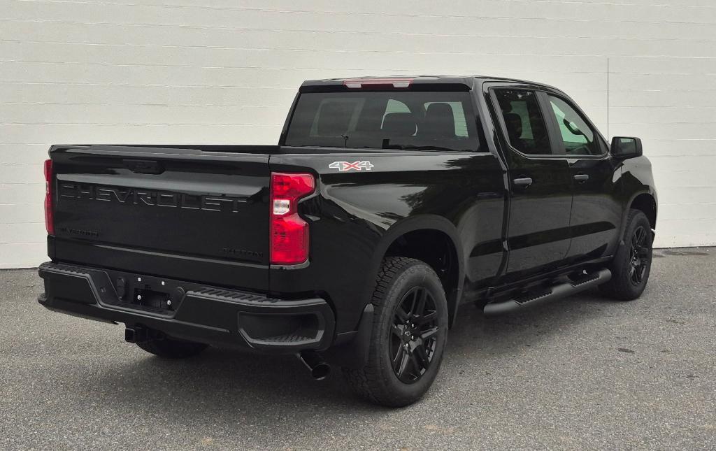 new 2025 Chevrolet Silverado 1500 car, priced at $49,085