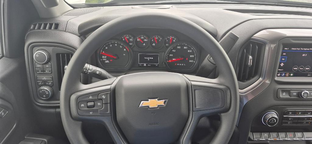 new 2025 Chevrolet Silverado 1500 car, priced at $49,085