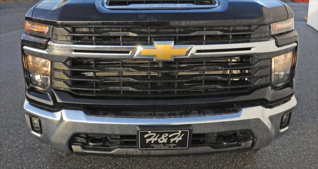 used 2024 Chevrolet Silverado 2500 car, priced at $62,920