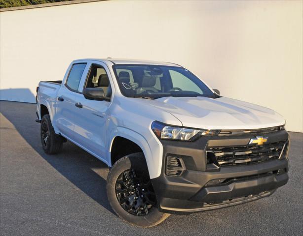 new 2025 Chevrolet Colorado car, priced at $39,000