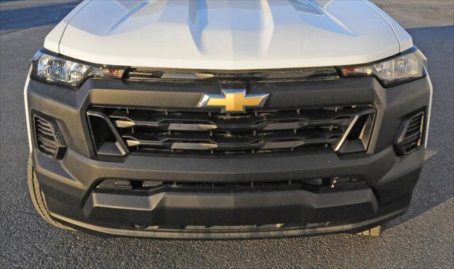 new 2025 Chevrolet Colorado car, priced at $39,000