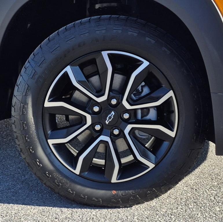 new 2025 Chevrolet TrailBlazer car, priced at $31,425