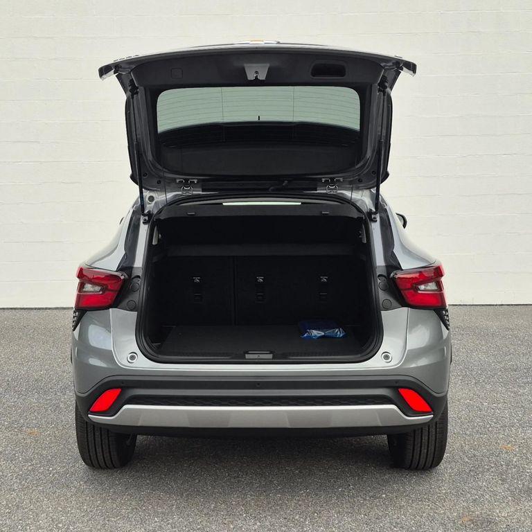 new 2025 Chevrolet Trax car, priced at $25,485